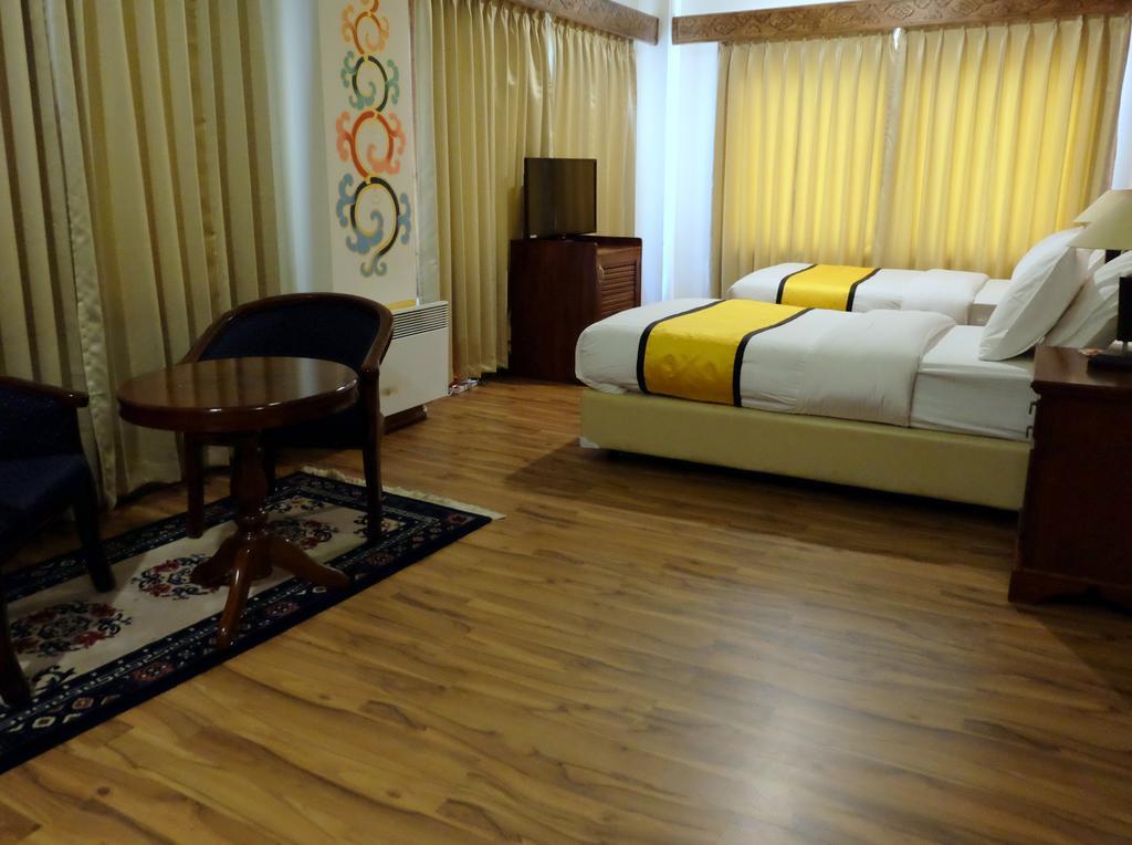 Hotel Norbuling Thimphu Quarto foto